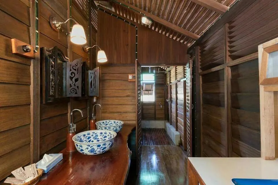 Guest house Tanabendang Banglos Pantai Cenang