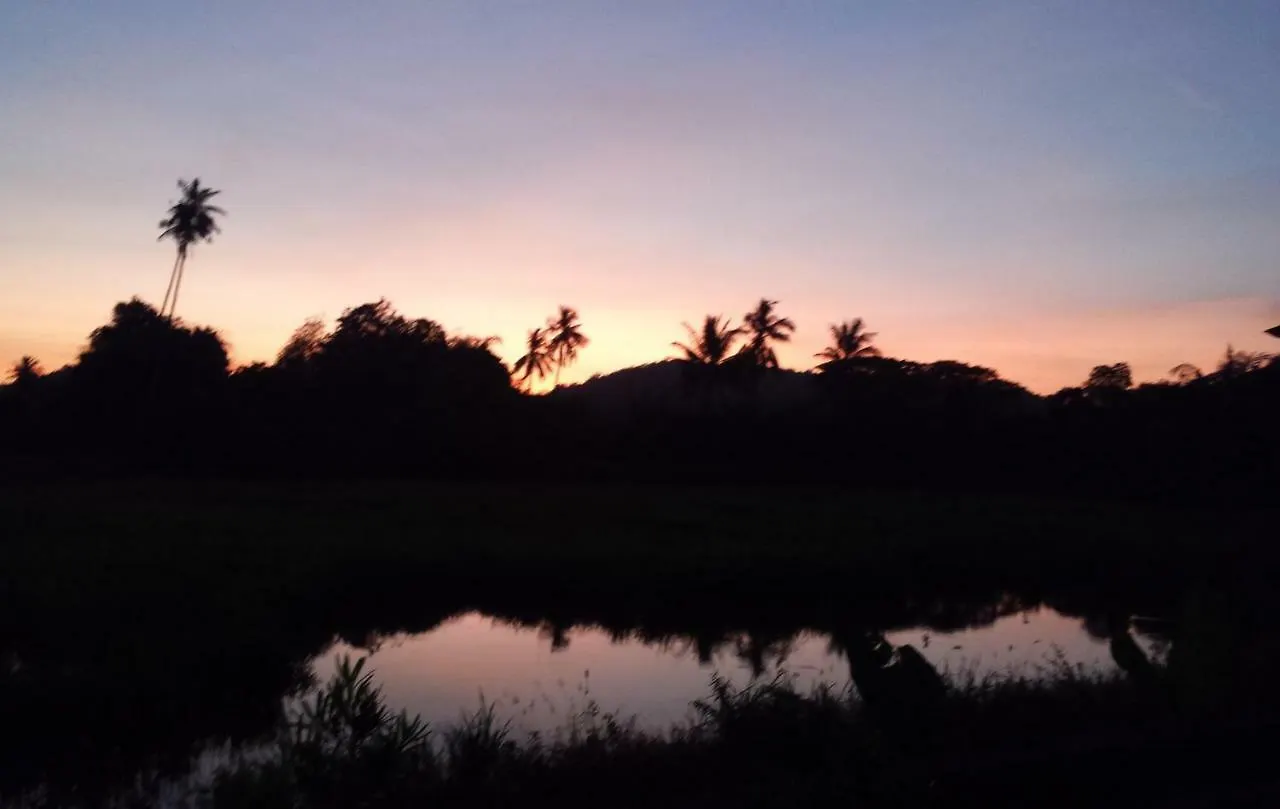 Tanabendang Banglos Pantai Cenang  Guest house
