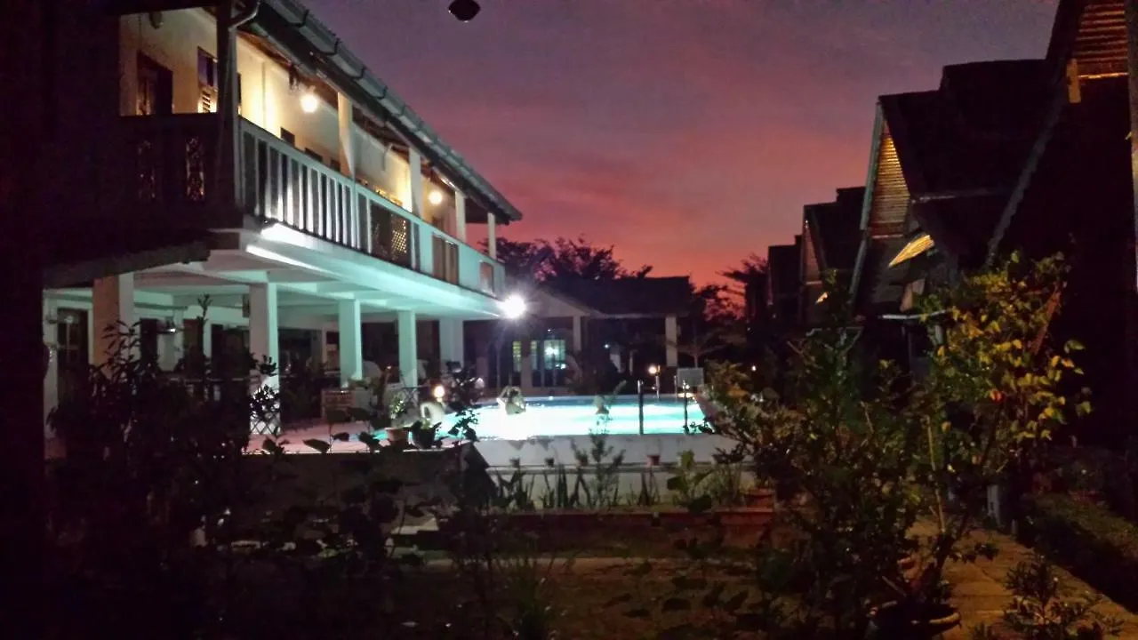 Guest house Tanabendang Banglos Pantai Cenang